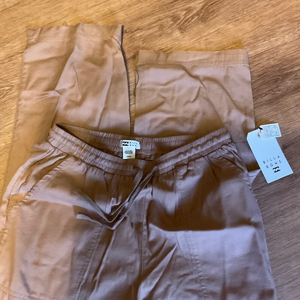 Billabong Straight Leg Pants in Light Brown/Taupe